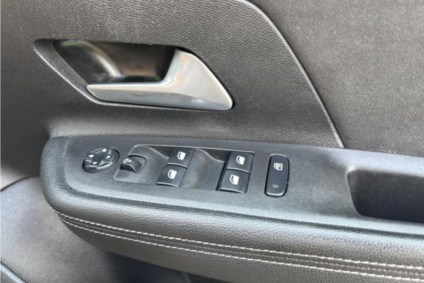 2021 Vauxhall Mokka 1.2 Turbo Ultimate Nav SUV 5dr Petrol Auto Euro 6 (s/s) (130 ps) - Leather, photo 22