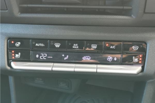 Vauxhall Frontera 83kW Ultimate 54kWh Ext/Rge AU - Ergo Feture Gry, photo 15