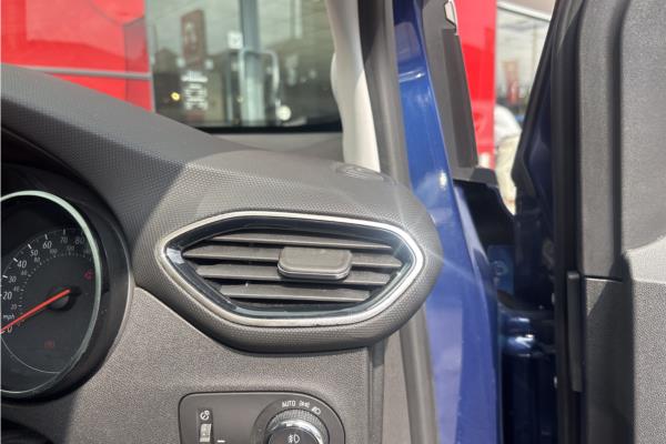2022 Vauxhall Crossland 1.2 Turbo Elite Edition SUV 5dr Petrol Auto Euro 6 (s/s) (130 ps) - Cloth, photo 39