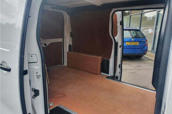 2022 Vauxhall Vivaro - Curtiba Tritone, photo 38