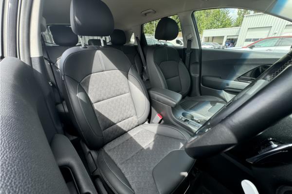 Non Franchise 2020 Kia Niro 1.6 GDi 2 SUV 5dr Petrol Hybrid DCT Euro 6 (s/s) (139 bhp) - Fabic - Cloth, photo 34