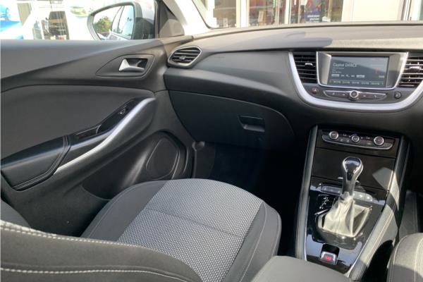 2019 Vauxhall Grandland X 1.2 Turbo SE SUV 5dr Petrol Auto 8Spd Euro 6 (s/s) (130 ps) - Cloth, photo 42