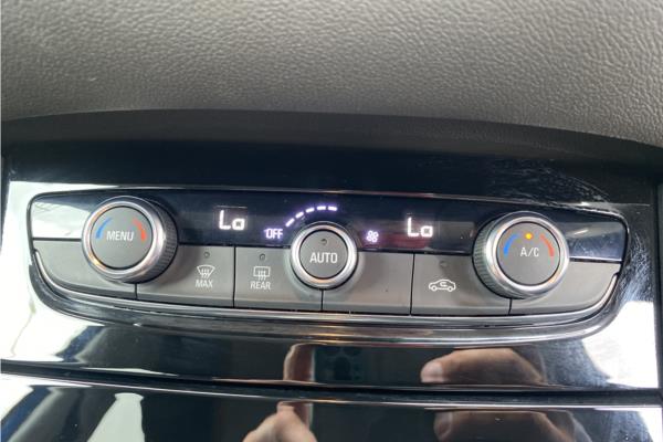 2021 VAUXHALL GRANDLAND - Berson Black, photo 15