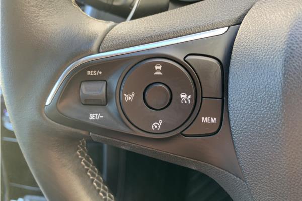 2020 Vauxhall Grandland X 1.6 13.2kWh Business Edition Nav Premium SUV 5dr Petrol Plug-in Hybrid Auto 4WD Euro 6 (s/s) Hybrid4 (300 ps) - Leather, photo 18