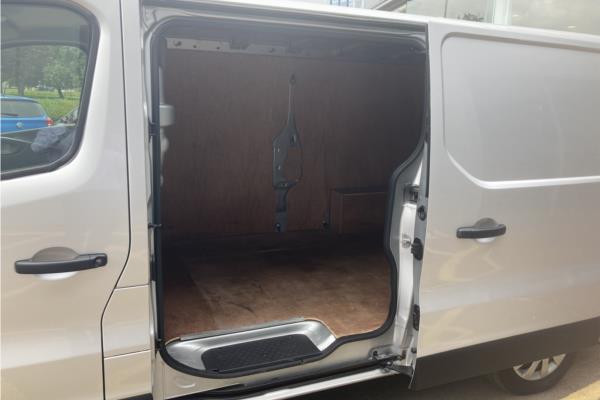 2018 VAUXHALL VIVARO - Cloth, photo 21