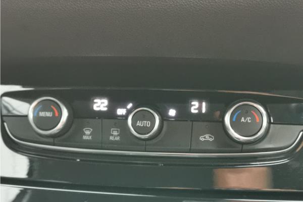 2021 Vauxhall Grandland X 1.2 Turbo Griffin Edition SUV 5dr Petrol Auto Euro 6 (s/s) (130 ps) - Cloth, photo 16