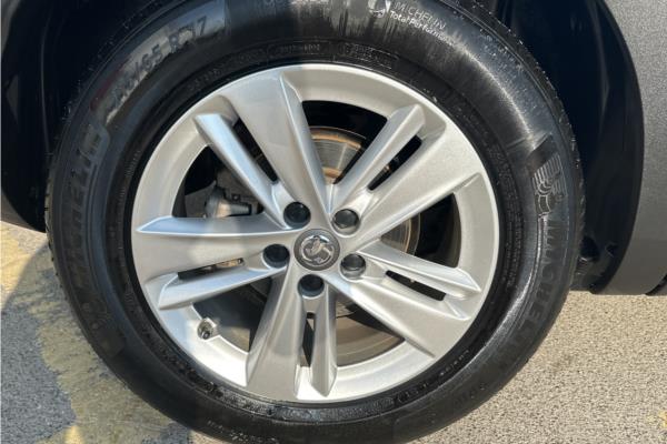 2020 Vauxhall Grandland X 1.2 Turbo GPF SE SUV 5dr Petrol Manual Euro 6 (s/s) (130 ps) - Cloth, photo 20