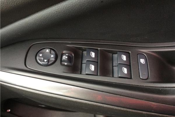 2019 Vauxhall Grandland X 1.2 Turbo Elite Nav SUV 5dr Petrol Auto (s/s) (130 ps) - Harlekin Black, photo 22
