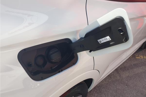 2023 Vauxhall Grandland 1.6 14.2kWh GSe SUV 5dr Petrol Plug-in Hybrid Auto AWD Euro 6 (s/s) (300 ps) - Berson Black, photo 34