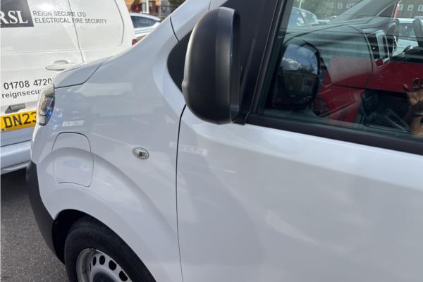 2021 Vauxhall Vivaro Electric 3100 75kWh Dynamic Panel Van 5dr Electric Auto L2 H1 (136 ps) - Cloth, photo 41