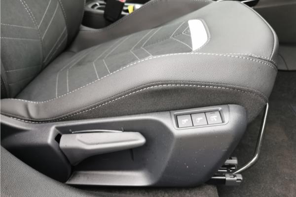 Vauxhall Corsa 5Dr HAT 1.2 Turbo 100 Ultimate AU - Renewknit Seat, photo 28