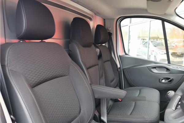 2019 VAUXHALL VIVARO - Black Cloth, photo 9