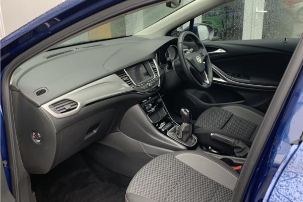 2020 Vauxhall Astra 1.2 Turbo SRi Hatchback 5dr Petrol Manual (s/s) (145 ps) - Cloth, photo 15
