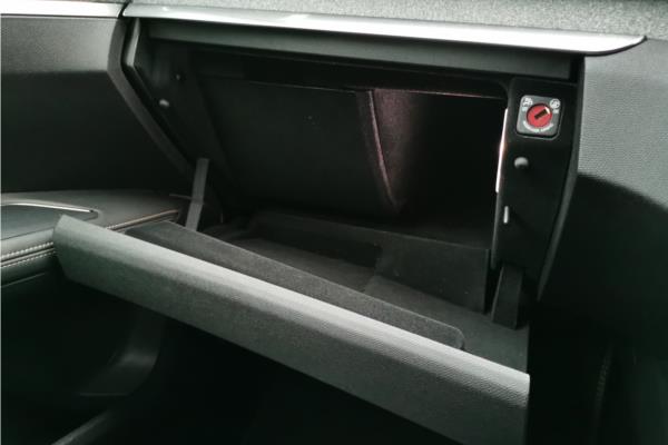 Non Franchise 2020 Peugeot 5008 1.5 BlueHDi GT Line SUV 5dr Diesel Manual Euro 6 (s/s) (130 ps) - Fabic - Cloth, photo 26