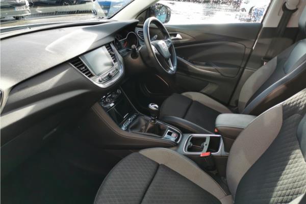2021 Vauxhall Grandland X 1.2 Turbo SRi Nav SUV 5dr Petrol Manual Euro 6 (s/s) (130 ps) - Cloth, photo 15