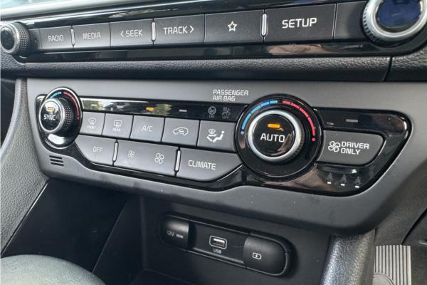 Non Franchise 2021 Kia Niro 1.6 GDi 2 SUV 5dr Petrol Hybrid DCT Euro 6 (s/s) (139 bhp) - Fabic - Cloth, photo 16