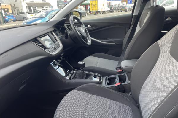 2020 Vauxhall Grandland X 1.2 Turbo SE SUV 5dr Petrol Manual Euro 6 (s/s) (130 ps) - Berson Black, photo 15