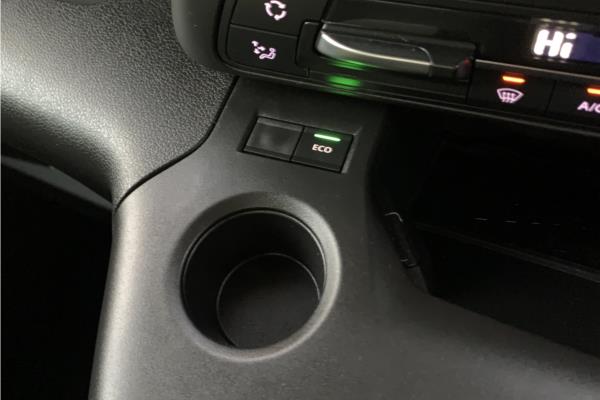 2020 Vauxhall Combo Life 1.5 Turbo D Elite MPV 5dr Diesel Auto Euro 6 (s/s) (130 ps) - Cloth, photo 32