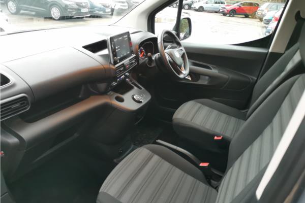 2021 Vauxhall Combo Life 1.2 Turbo Elite MPV 5dr Petrol Auto Euro 6 (s/s) (130 ps) - Cloth, photo 15