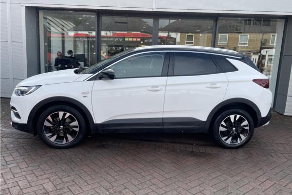 2021 Vauxhall Grandland X 1.2 Turbo Griffin Edition SUV 5dr Petrol Manual Euro 6 (s/s) (130 ps) - Berson Black, photo 5