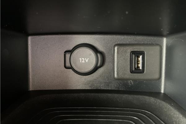 2020 Vauxhall Grandland X 1.2 Turbo Sport Nav SUV 5dr Petrol Manual Euro 6 (s/s) (130 ps) - Cloth, photo 19