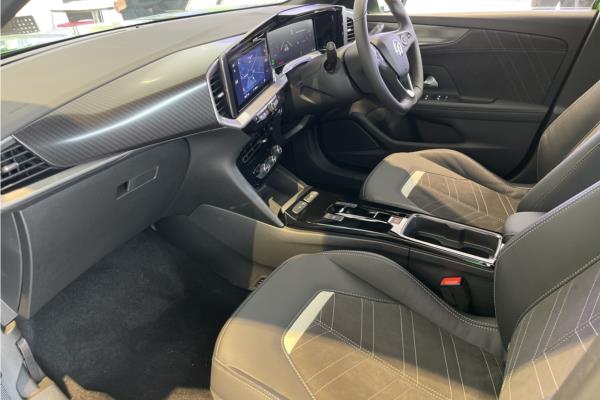 2024 Vauxhall Mokka-e 50kWh Ultimate SUV 5dr Electric Auto (136 ps) - Black Alcantara, photo 14
