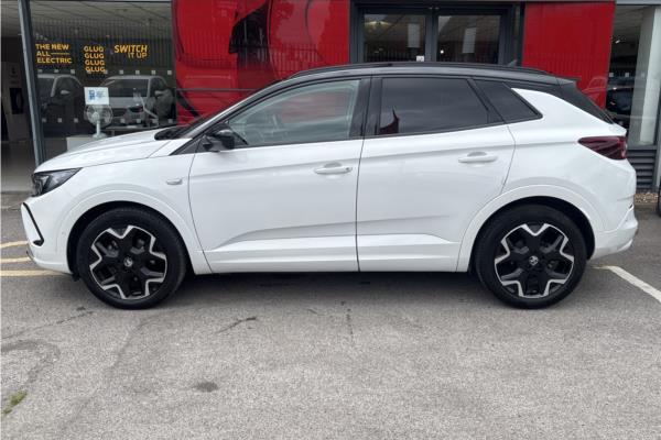 2023 Vauxhall Grandland 1.2 Turbo Ultimate SUV 5dr Petrol Auto Euro 6 (s/s) (130 ps) - Berson Black, photo 5