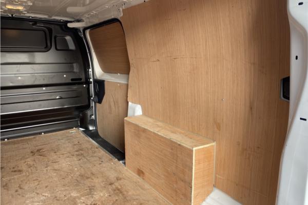 2020 VAUXHALL VIVARO - Cloth, photo 29
