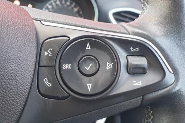 2021 Vauxhall Crossland 1.2 Turbo Elite Nav SUV 5dr Petrol Auto Euro 6 (s/s) (130 ps) - Cloth, photo 19