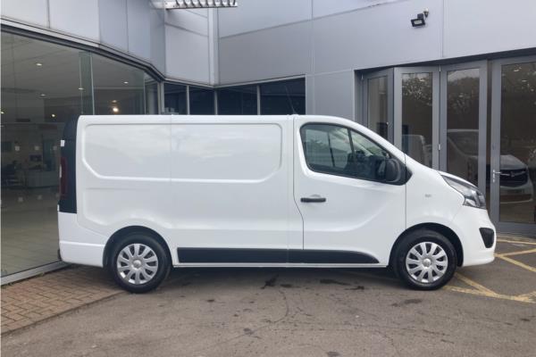 2018 VAUXHALL VIVARO - Cloth, photo 9