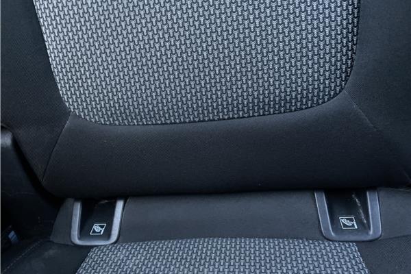 2019 Vauxhall Grandland X 1.2 Turbo SE SUV 5dr Petrol Auto 8Spd Euro 6 (s/s) (130 ps) - Cloth, photo 25