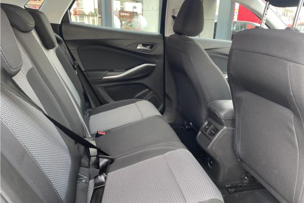 2020 Vauxhall Grandland X 1.2 Turbo SE SUV 5dr Petrol Manual Euro 6 (s/s) (130 ps) - Berson Black, photo 13