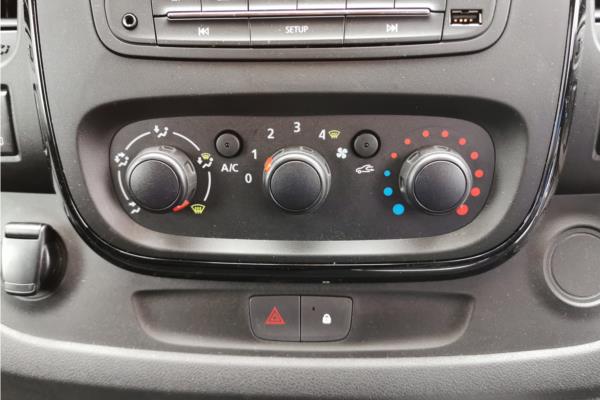 2019 VAUXHALL VIVARO - Black Cloth, photo 15