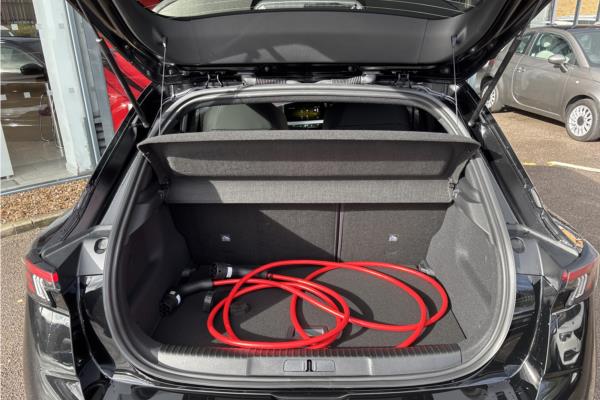 Vauxhall Mokka HAT 54kWh 11kWCh 281ps GSE - Blk Gse Alcntra, photo 13