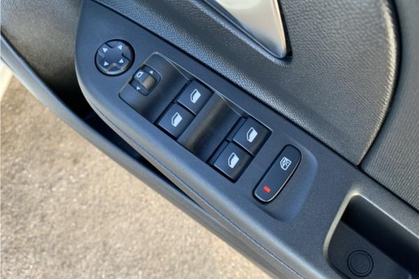 2021 Vauxhall Corsa-e 50kWh SE Nav Premium Hatchback 5dr Electric Auto (7.4Kw Charger) (136 ps) - Cloth, photo 22