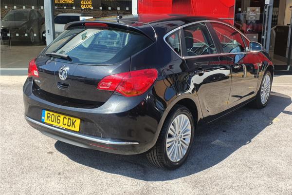 2016 VAUXHALL ASTRA 1.4i 16V Excite 5dr-sequence-7