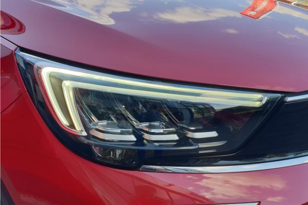 2021 Vauxhall Crossland 1.2 Turbo Elite Nav SUV 5dr Petrol Auto Euro 6 (s/s) (130 ps) - Cloth, photo 40