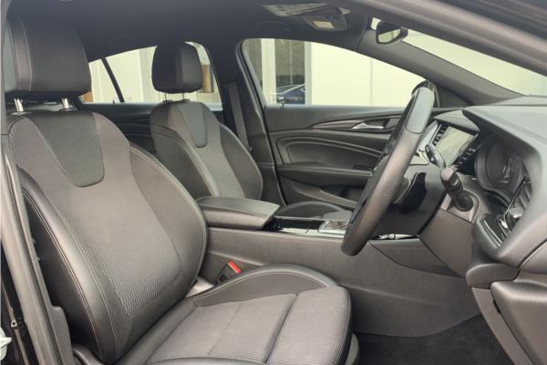 2018 Vauxhall Insignia 2.0 Turbo D BlueInjection SRi VX Line Nav Grand Sport 5dr Diesel Automatic Euro 6 (s/s) (170 ps) - Cloth, photo 33