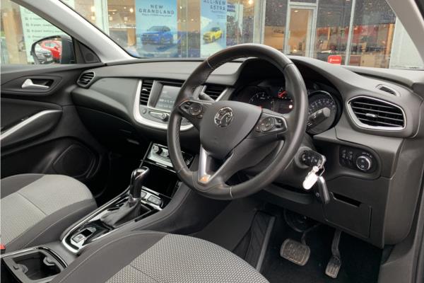 2020 Vauxhall Grandland X 1.2 Turbo SE Premium SUV 5dr Petrol Auto Euro 6 (s/s) (130 ps) - Cloth, photo 12