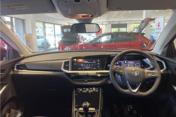 2023 Vauxhall Grandland - Alcantara Jet Black Cloth, Jet Black, photo 9