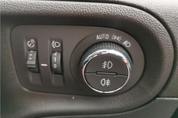 2019 Vauxhall Grandland X 1.2 Turbo GPF Sport Nav SUV 5dr Petrol Auto Euro 6 (s/s) (130 ps) - Cloth, photo 21
