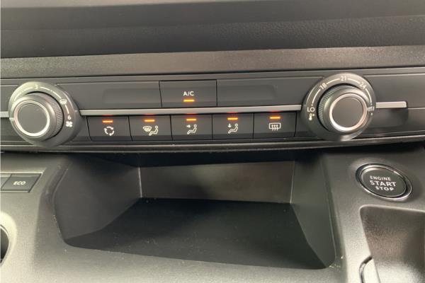 2021 Vauxhall Combo Life 1.2 Turbo SE MPV 5dr Petrol Auto Euro 6 (s/s) (130 ps) - Cloth, photo 16