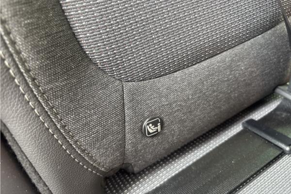 2022 Vauxhall Crossland 1.2 Turbo Elite Edition SUV 5dr Petrol Auto Euro 6 (s/s) (130 ps) - Cloth, photo 33