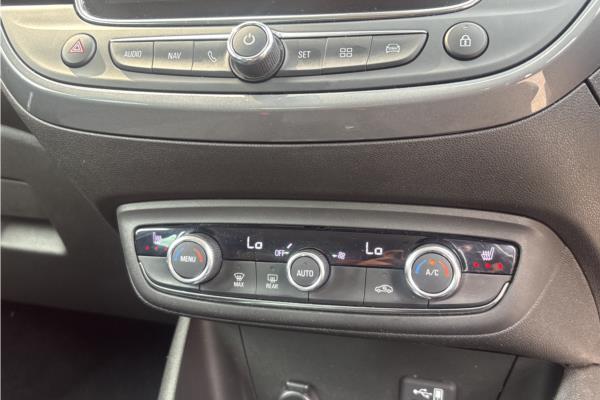 2022 Vauxhall Crossland 1.2 Turbo Elite Edition SUV 5dr Petrol Auto Euro 6 (s/s) (130 ps) - Cloth, photo 16