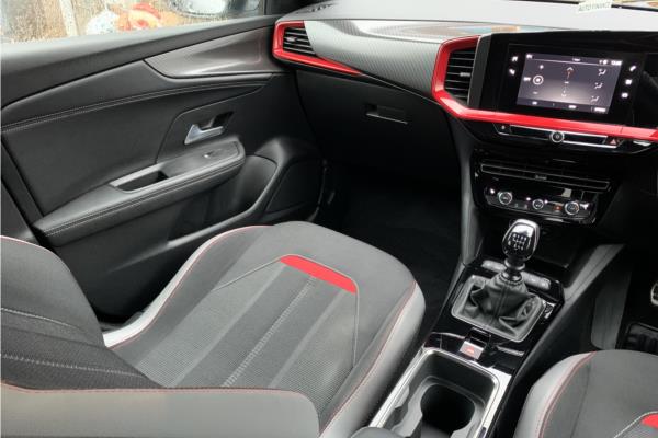 2021 Vauxhall Mokka 1.2 Turbo SRi SUV 5dr Petrol Manual Euro 6 (s/s) (100 ps) - Red Black Fabrc, photo 43