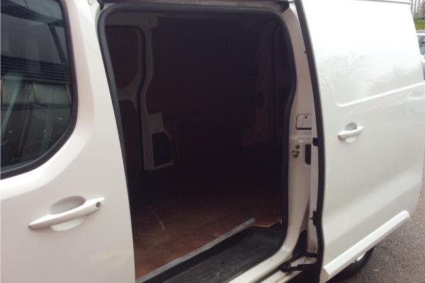 2019 Vauxhall Vivaro 1.5 Turbo D 2900 Sportive Panel Van 5dr Diesel Manual L2 H1 Euro 6 (s/s) (100 ps) - Cloth, photo 13