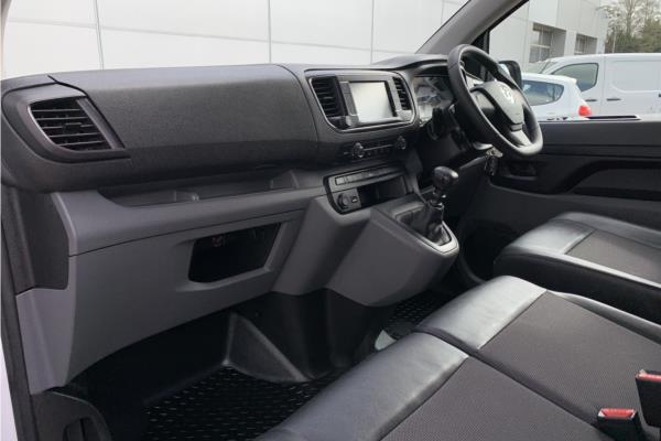2020 Vauxhall Vivaro 2.0 Turbo D 3100 Sportive Panel Van 5dr Diesel Manual L2 H1 Euro 6 (s/s) (120 ps) - Cloth, photo 15