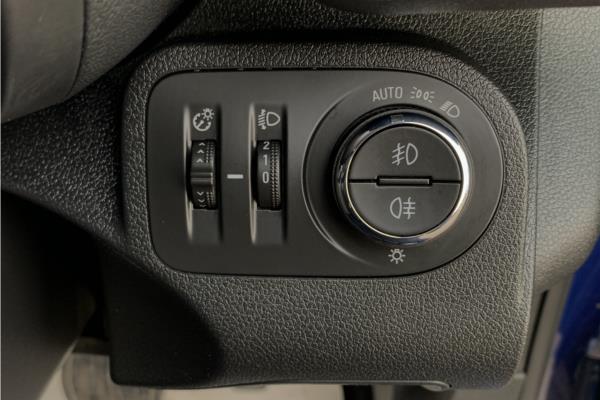 2021 Vauxhall Combo Life 1.2 Turbo SE MPV 5dr Petrol Auto Euro 6 (s/s) (7 Seat) (130 ps) - Cloth, photo 21