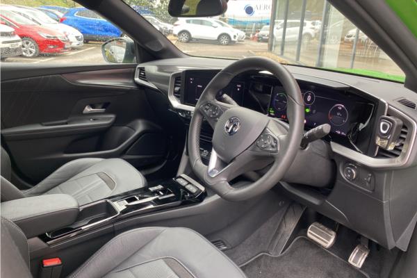 2021 Vauxhall Mokka-e 50kWh Launch Edition SUV 5dr Electric Auto (136 ps) - Black Sienna, photo 11