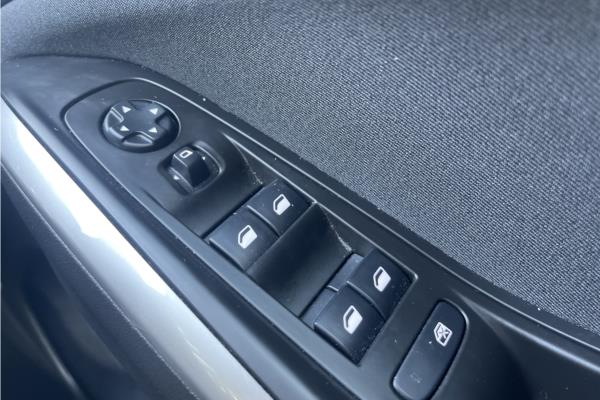 2020 Vauxhall Grandland X 1.2 Turbo SE SUV 5dr Petrol Auto 8Spd Euro 6 (s/s) (130 ps) - Cloth, photo 22